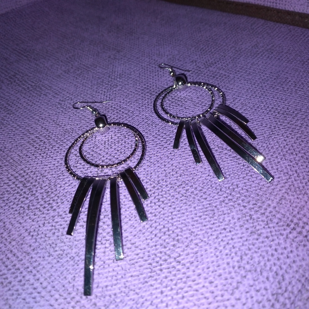 Spike Earrings - Picture 5 of 7